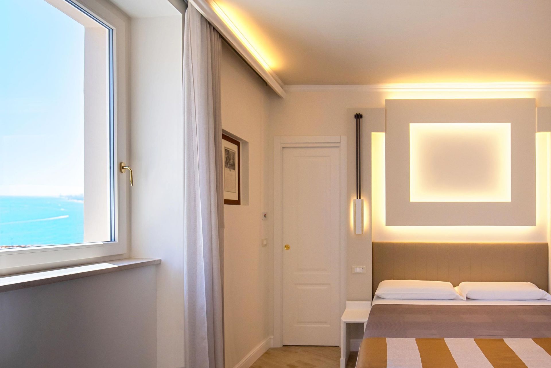 Foto ristrutturazione: appartamenti bed breakfast a Porto recanati interni